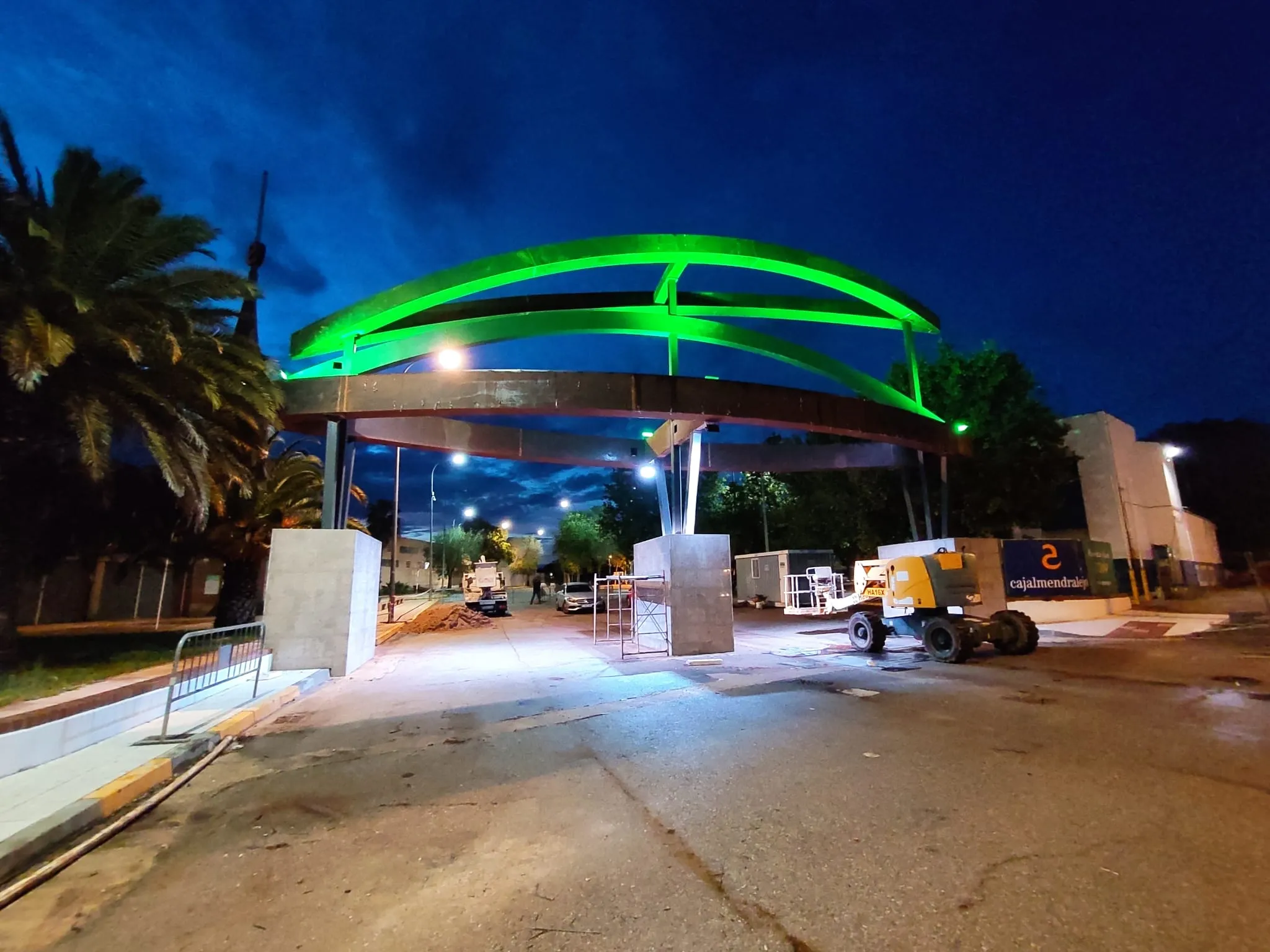 Portada recinto ferial de Zafra realizado en chapa acero corten, foto 11 de 16