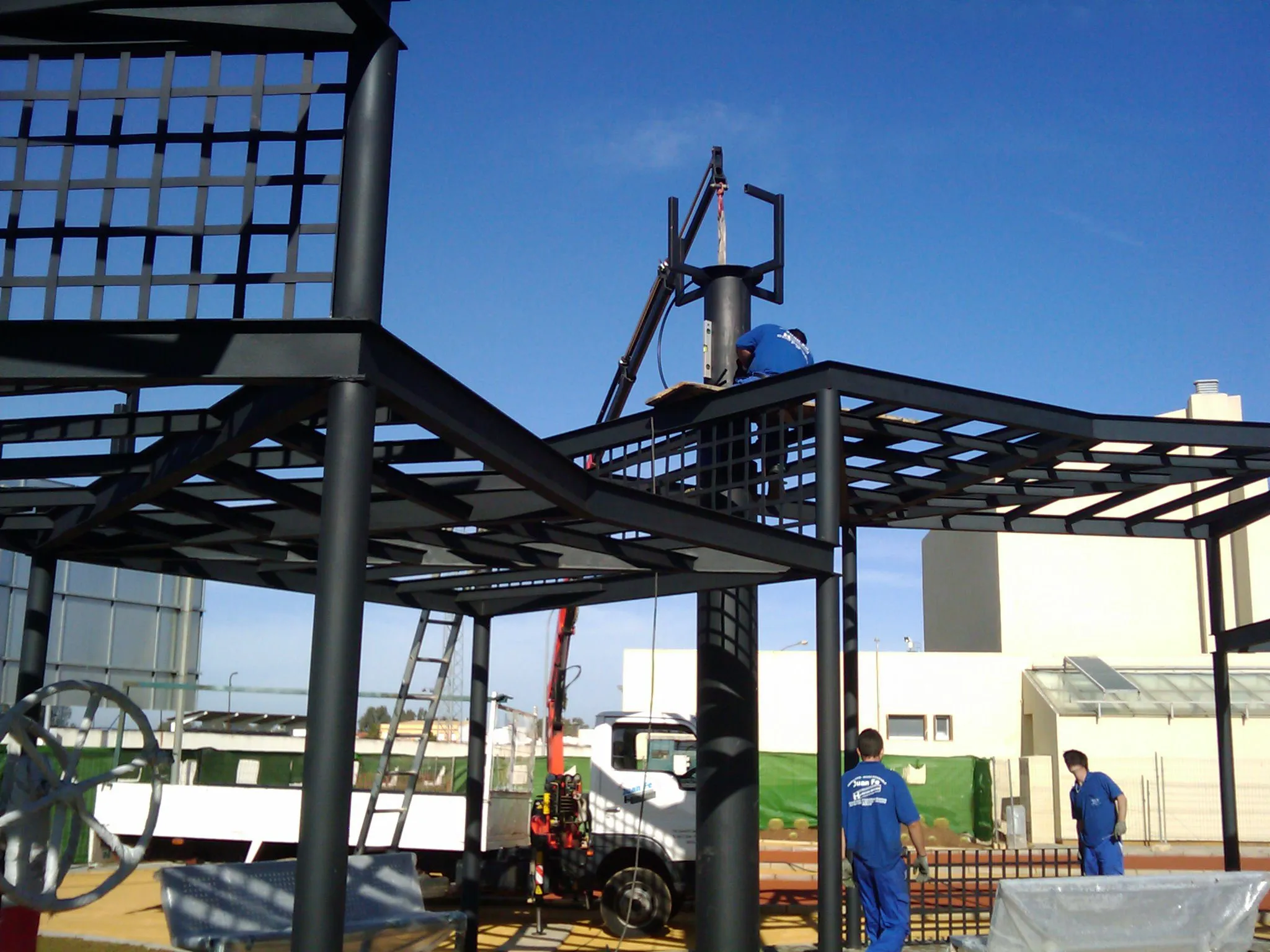 Estructuras metálicas, foto 2 de 18