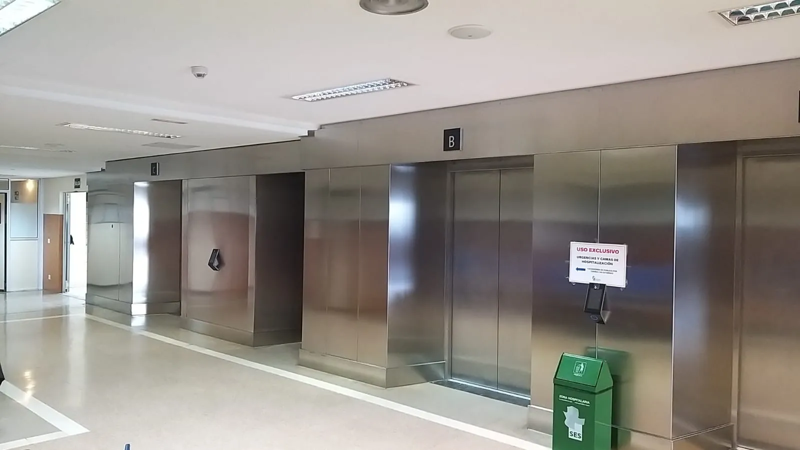 Forrado de ascensor, trabajo de Cerrajería Juanfe